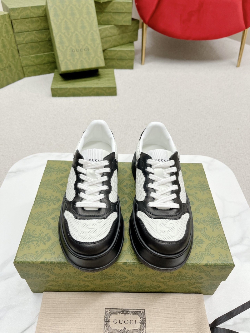 G*u*i casual shoes